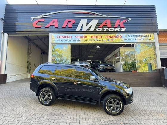 MITSUBISHI PAJERO DAKAR 3.2 HPE 4X4 7 LUGARES 16V TURBO INTERCOOLER DIESEL 4P AUTOMÁTICO